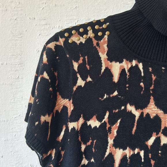 Adolfo Dominguez Leopard Mini Dress - Picture 5 of 10